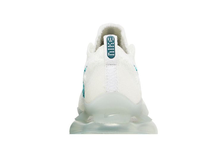 Кроссовки Nike Air Max Scorpion Flyknit 'White Clear Emerald'