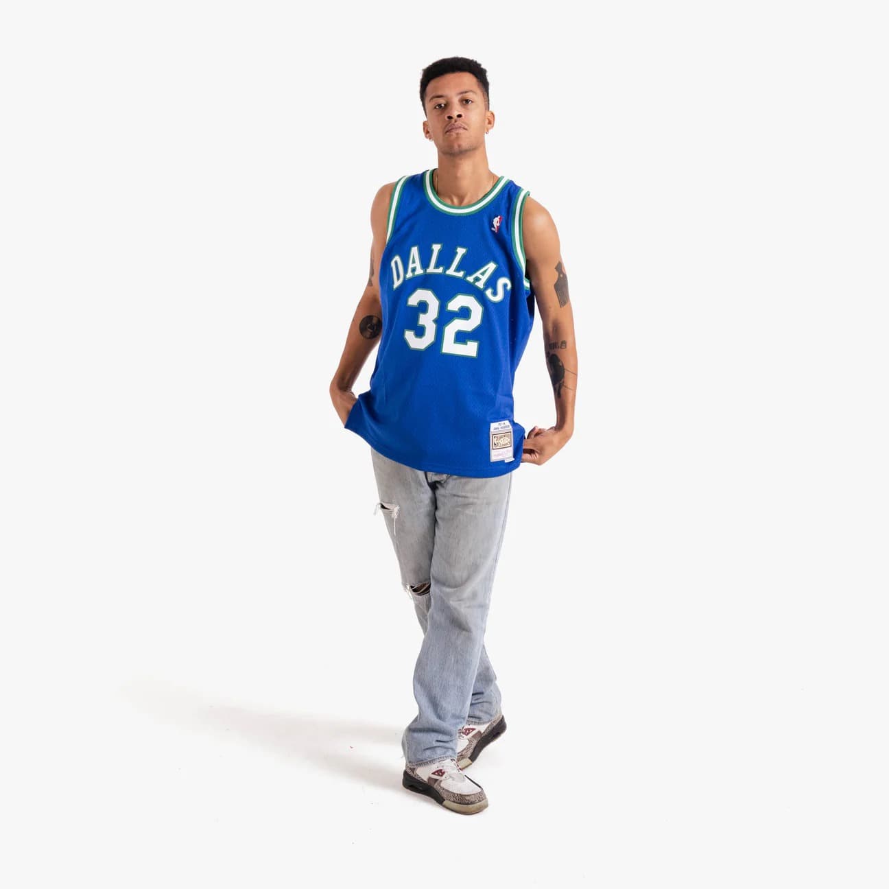 Баскетбольная джерси 1993-94 Dallas Mavericks Jamal Mashburn #32 Swingman Hardwood Classics Blue Jersey