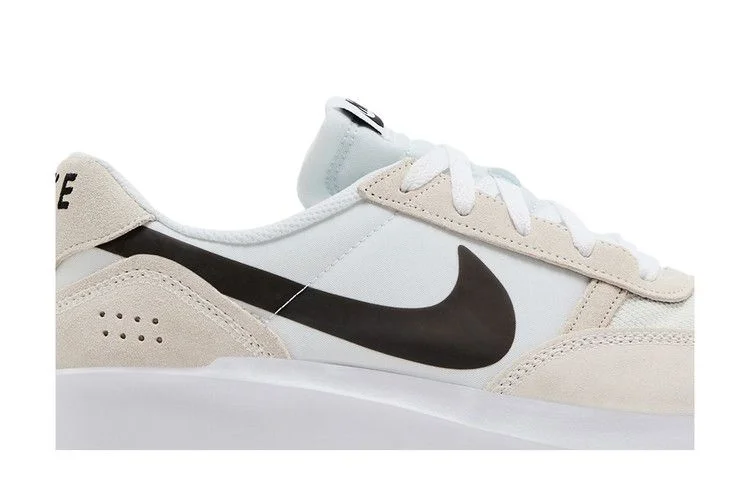 Krossovki-Nike-Waffle-Debut-White-Black-1