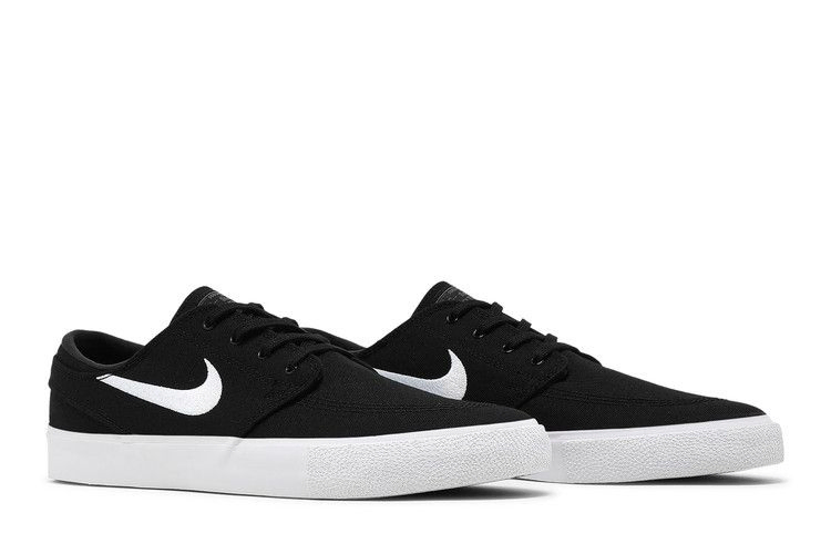 zoom-stefan-janoski-canvas-rm-sb-black-white-ar7718-001_07