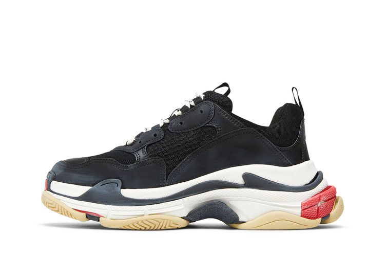 Кроссовки Balenciaga Triple S Sneaker 'Black Red'