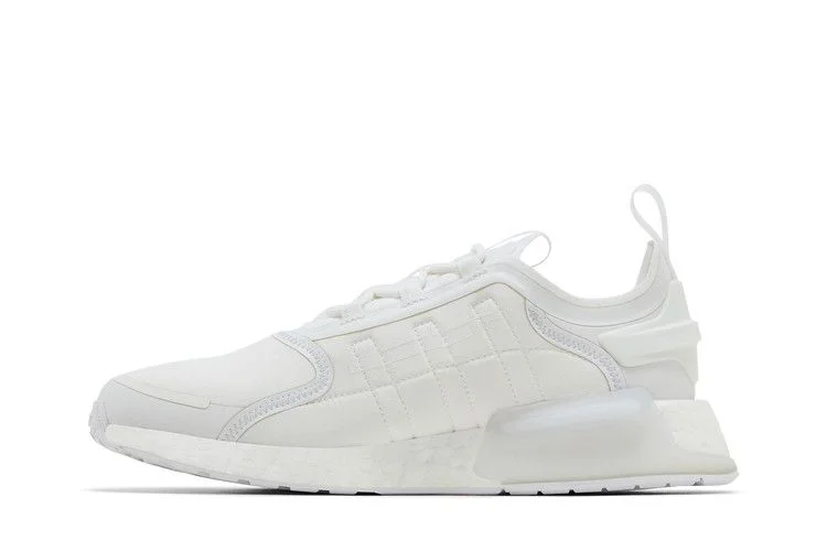 Krossovki-adidas-NMD_V3-Triple-White-2