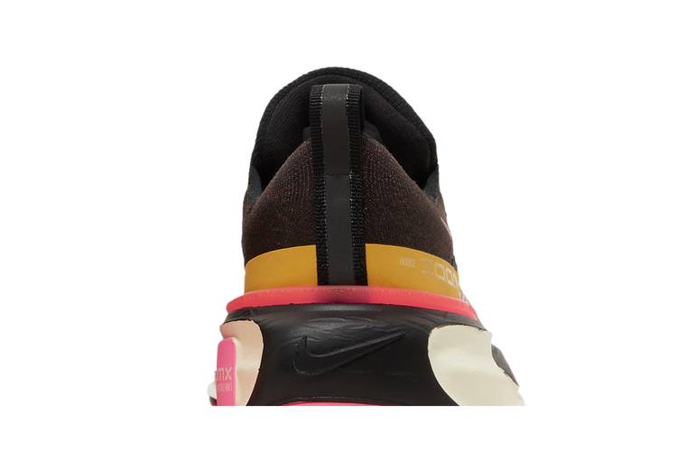 Кроссовки Nike Wmns ZoomX Invincible 3 'Earth Pink Spell'