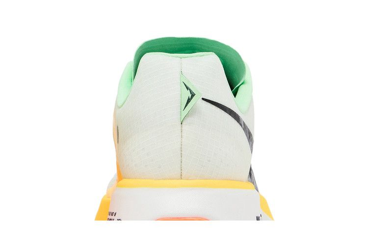 zoomx-ultrafly-trail-summit-white-vapor-green-dx1978-102_06