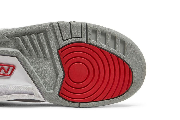 Кроссовки Air Jordan 3 Retro GS 'Fire Red' 2013