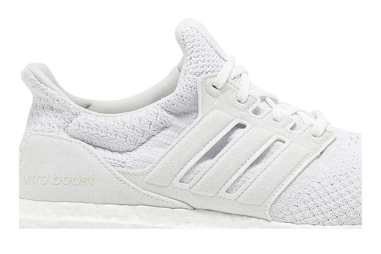 Krossovki-adidas-UltraBoost-5.0-DNA-Triple-White-1