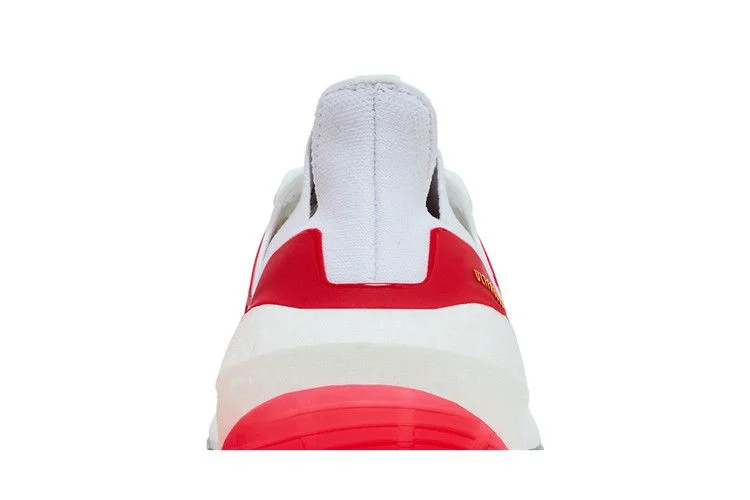Кроссовки adidas UltraBoost 22 'White Vivid Red'