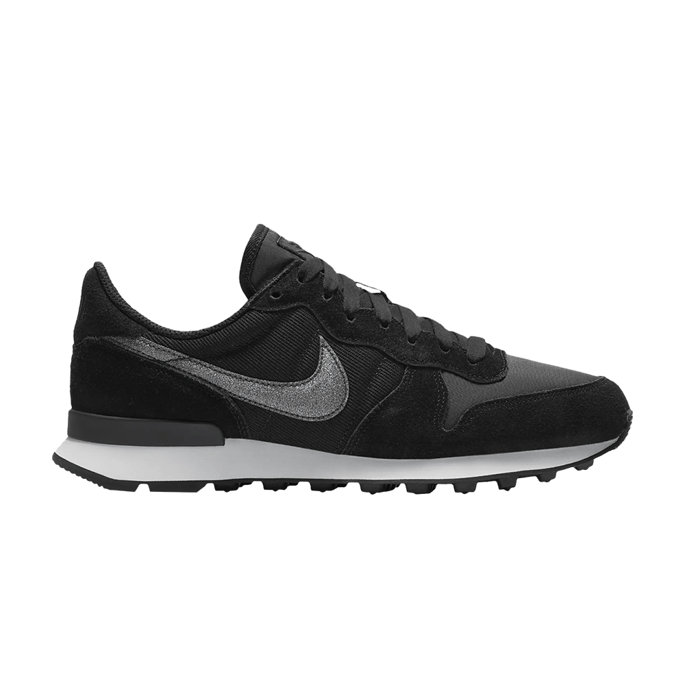wmns-internationalist-black-at0075-001