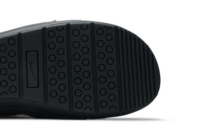 Nike-Offline-Slip-On-Triple-Black-4