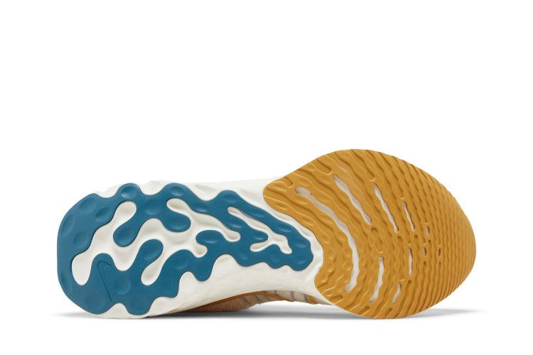 Кроссовки Nike React Infinity Run Flyknit 3 'Sail Hot Curry'