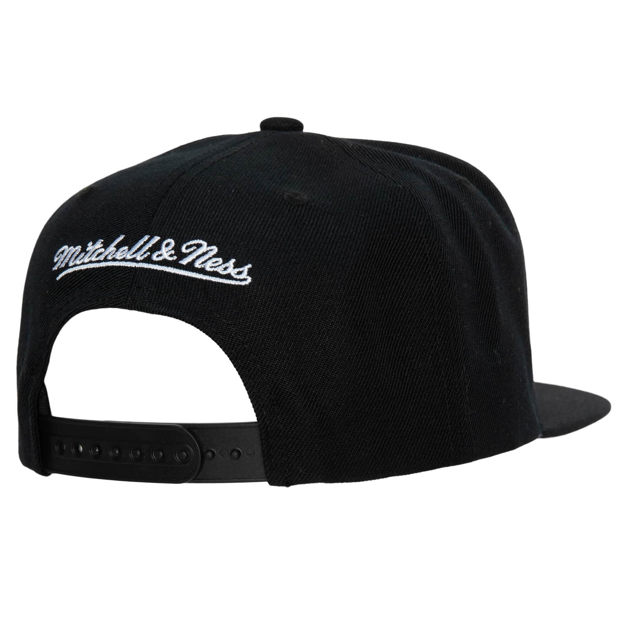 Mitchell-Ness-Team-Script-2.0-Snapback-Los-Angeles-Clippers-Hat-1