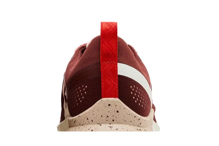 Krossovki-Nike-React-Pegasus-Trail-4-Dark-Pony-Picante-Red-6