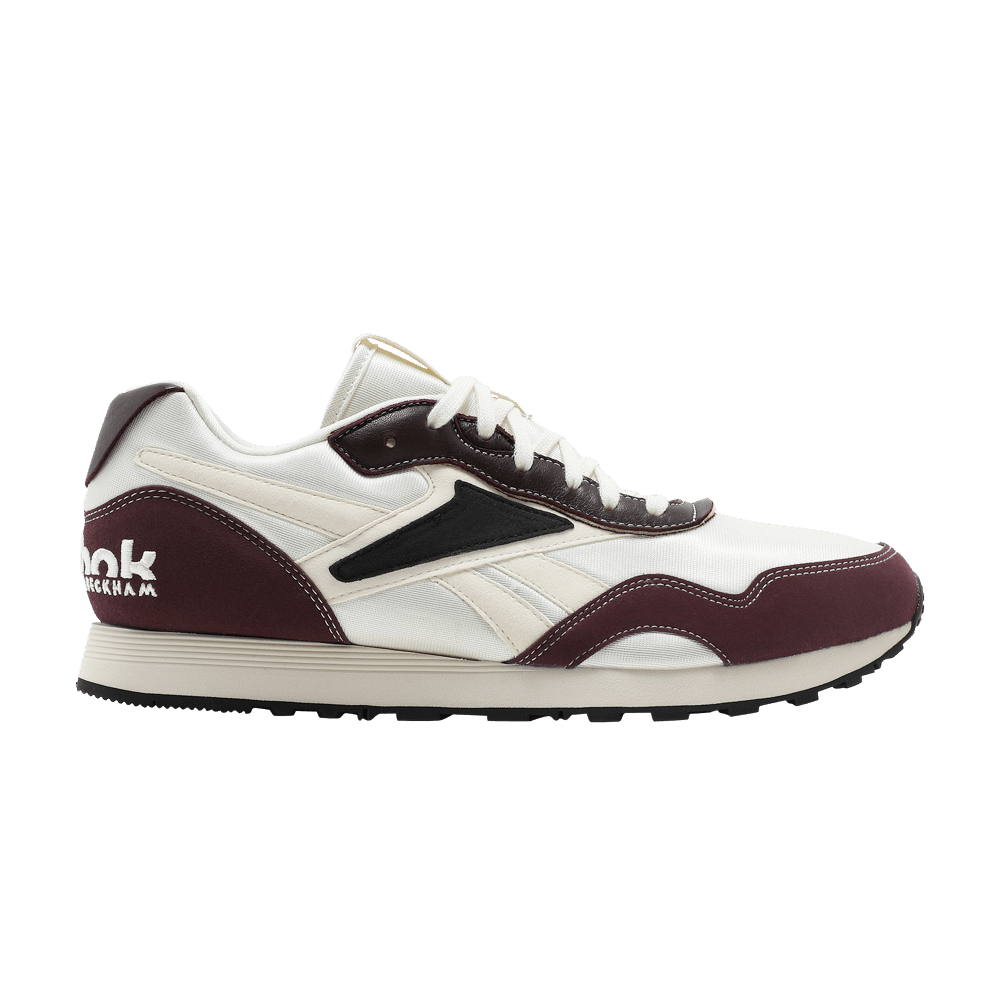 Кроссовки Victoria Beckham x Reebok Rapide 'Classic White Maroon'