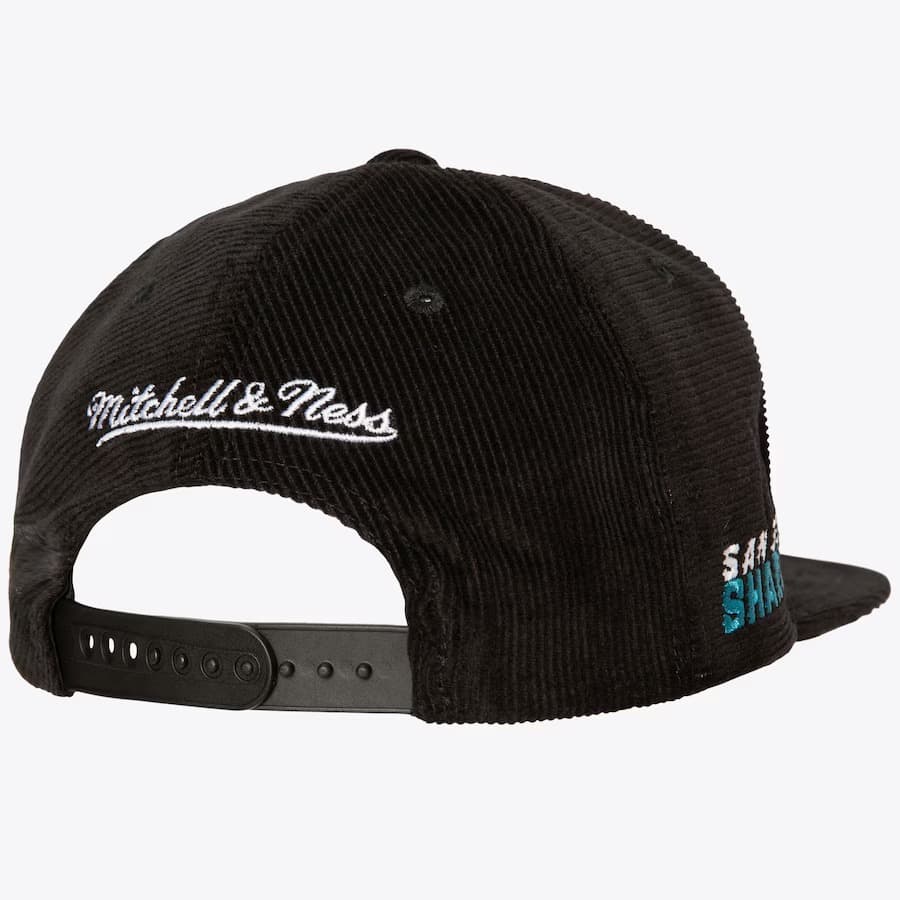 Бейсболка Mitchell & Ness Black San Jose Sharks All Directions Corduroy Snapback Hat