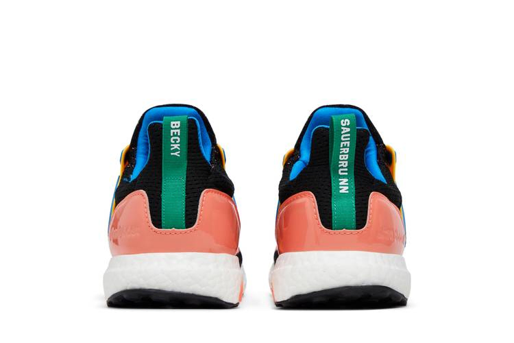 ultraboost-1-0-becky-sauerbrunn-pe-gy7485_05