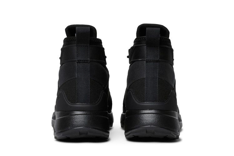 pharrell-x-terrex-trailmaker-mid-gtx-triple-black-gz8342_05