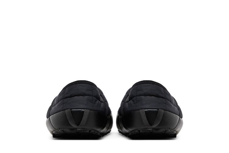 kaws-x-thermoball-traction-mule-vs-black-nf0a7w6i-kx7_05