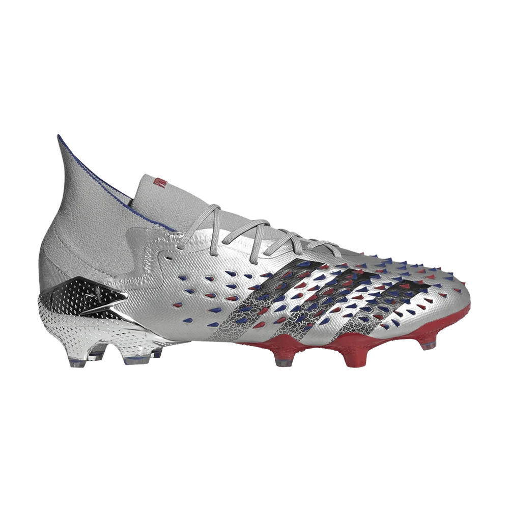 Krossovki-Adidas-Predator-Freak.1-FG-Demonskin-Silver-Metallic