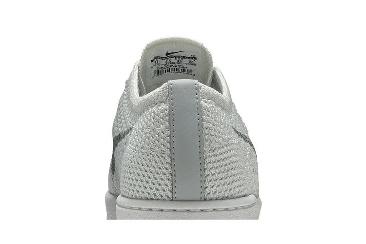 Кроссовки Nike Wmns Tennis Classic Ultra Flyknit 'White Wolf Grey'