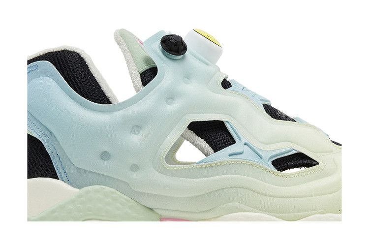 Кроссовки Smiley x Reebok InstaPump Fury 95 '50th Anniversary'