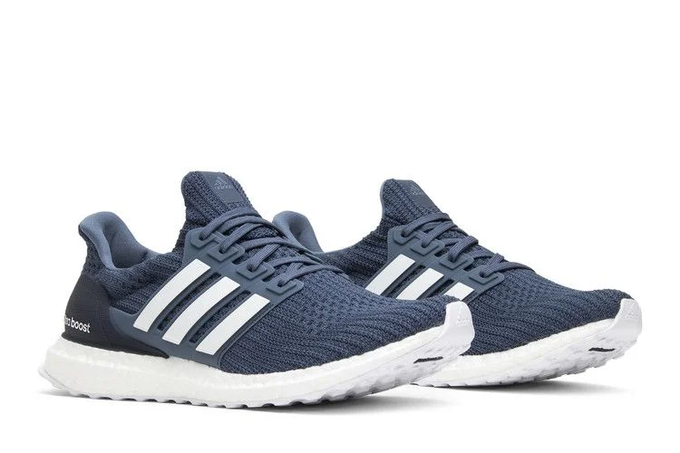 Krossovki-adidas-UltraBoost-4.0-Show-Your-Stripes-7