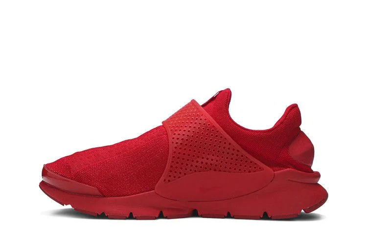 Кроссовки Nike Sock Dart 'Triple Red'