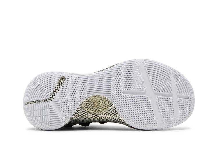 Кроссовки Under Armour Curry 6 Team 'Black Gold Metallic'