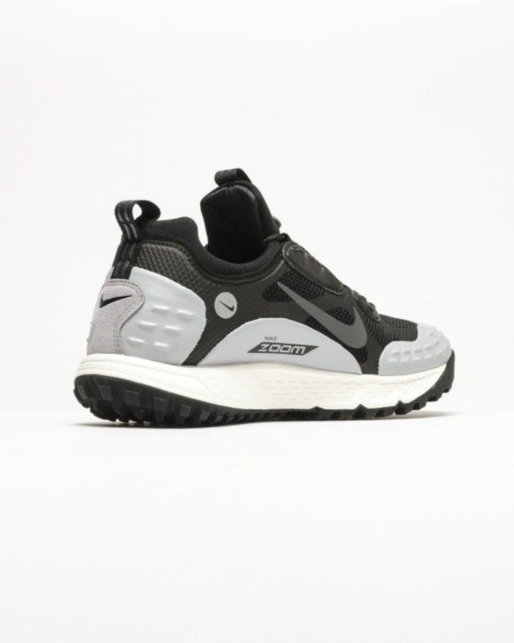Кроссовки Nike Air Zoom Albis 16 'Black Graphite'