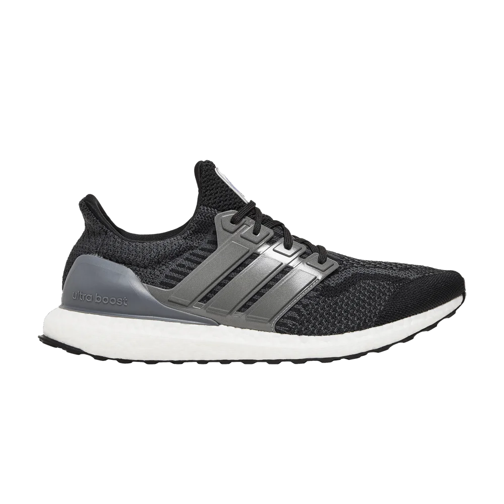 Кроссовки NASA x adidas UltraBoost DNA 'Black Carbon'