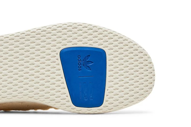 Krossovki-Pharrell-x-adidas-Tennis-Hu-White-Blue-4