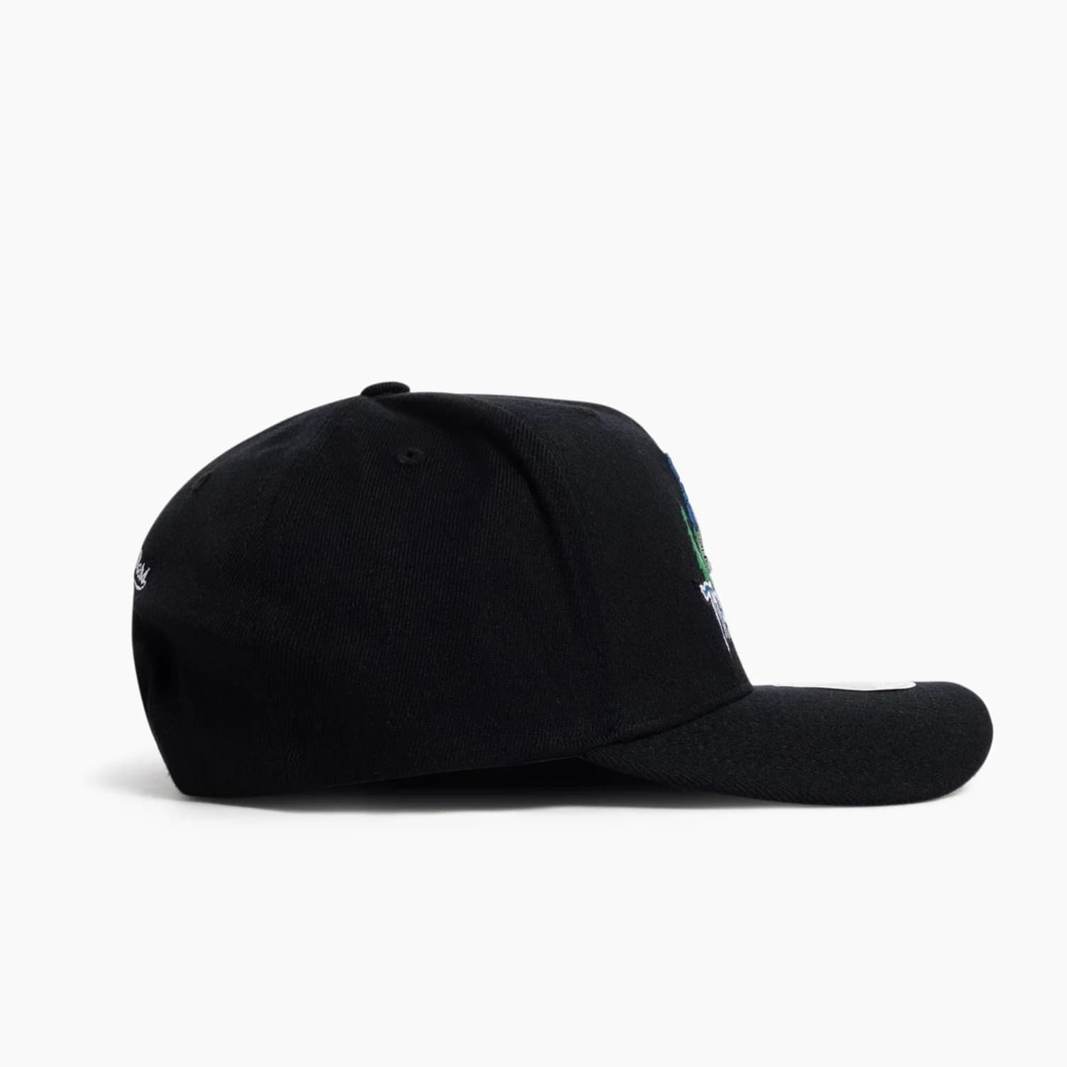 Бейсболка Mitchell & Ness Minnesota Timberwolves Retro Classic Logo Stretch NBA Snapback Hat