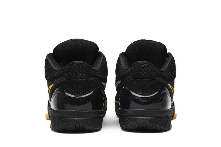 zoom-kobe-4-protro-snakeskin-av6339-002_05