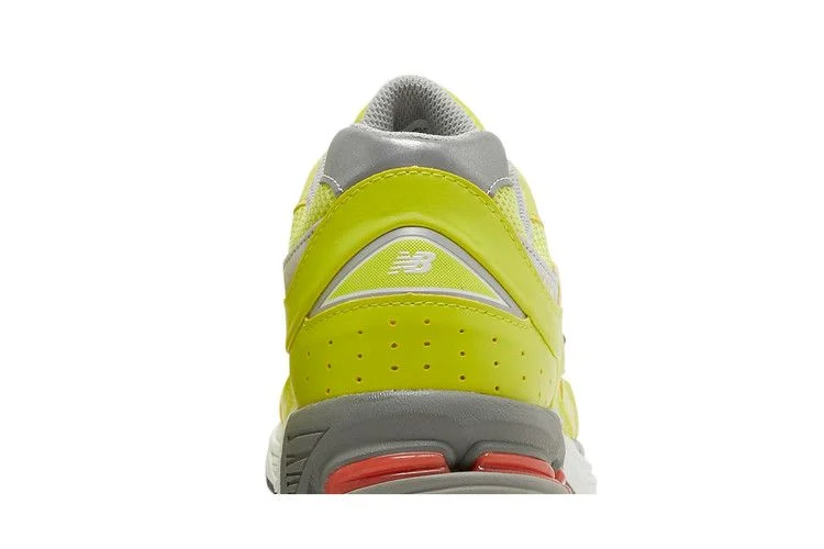 Кроссовки New Balance 2002R 'Sulpher Yellow'