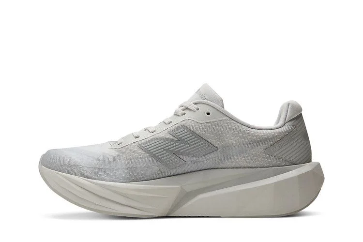 Кроссовки New Balance Fuelcell Rebel V5 'Grey Days'