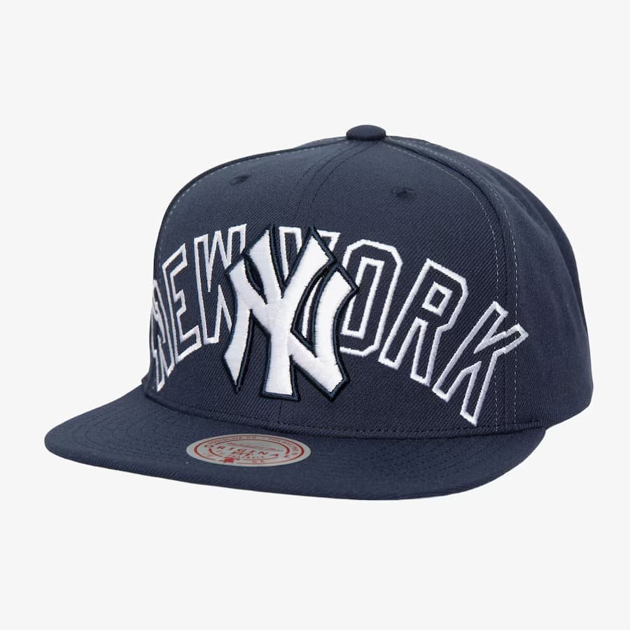 Бейсболка Mitchell & Ness Navy New York Yankees Day 4 Snapback Hat