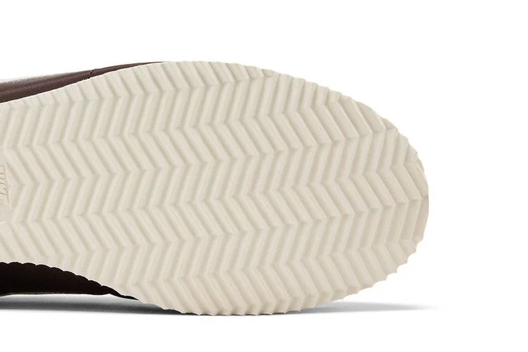Кроссовки Nike Cortez TXT 'Baroque Brown'