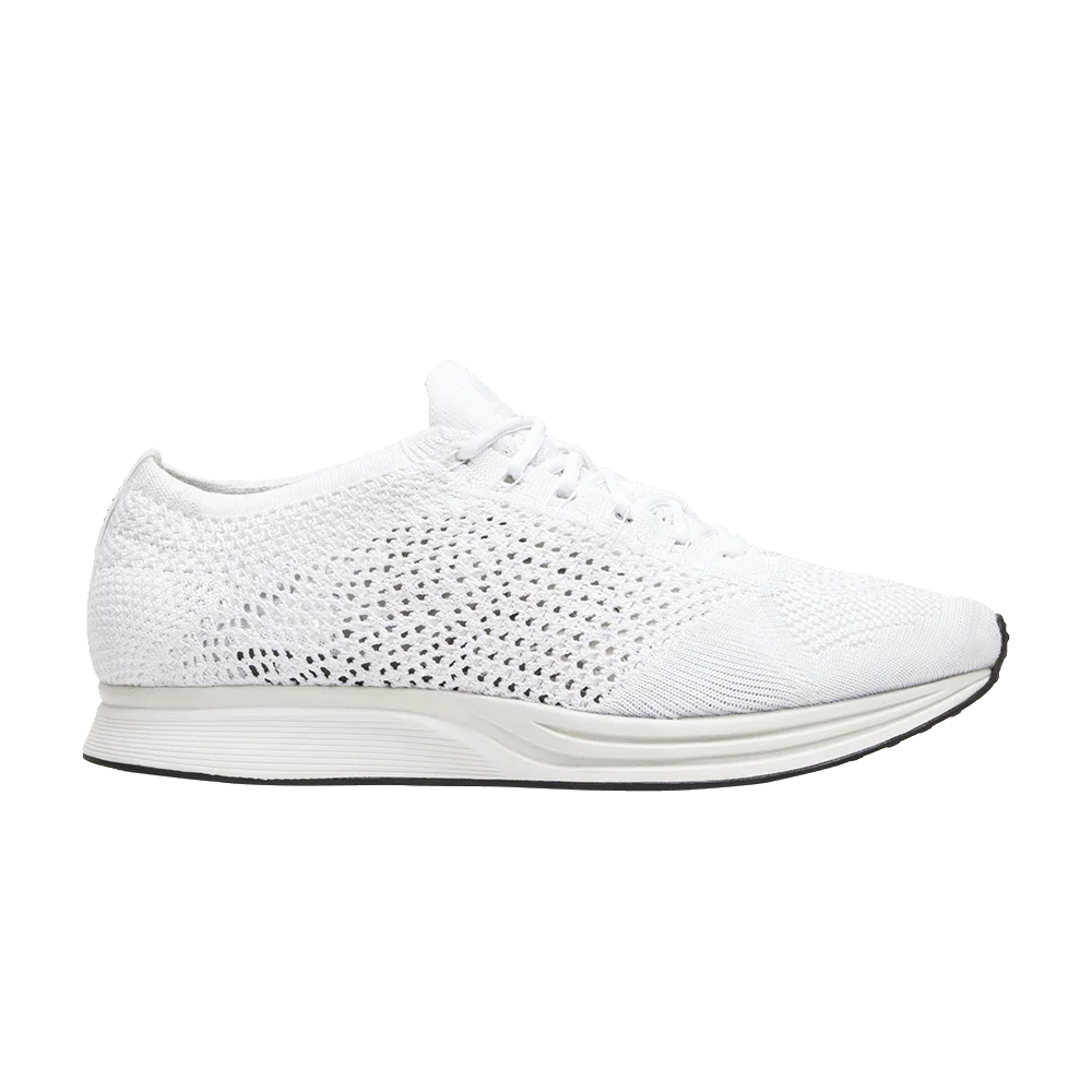 Krossovki-Nike-Flyknit-Racer-Triple-White