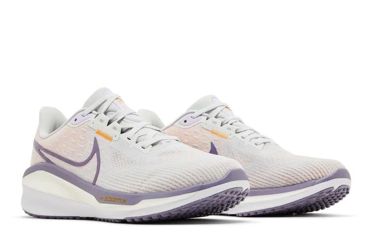 Krossovki-Nike-Wmns-Vomero-17-Photon-Dust-Lilac-Bloom-7