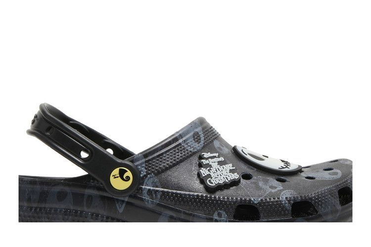 Кроссовки Crocs Disney x Classic Clog 'The Nightmare Before Christmas'