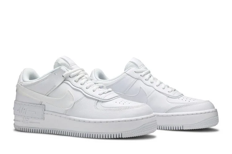Krossovki-Nike-Wmns-Air-Force-1-Shadow-Triple-White-7