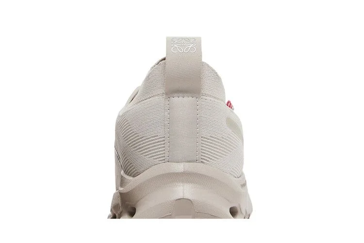 Кроссовки Loewe x ON Wmns Cloudtilt 'Sand'
