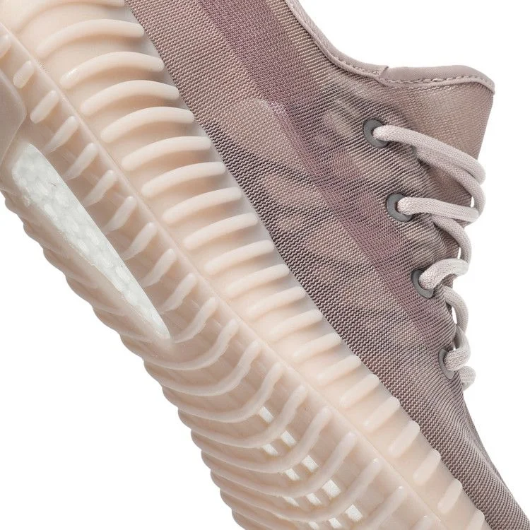 Krossovki-adidas-Yeezy-Boost-350-V2-Mono-Mist-8
