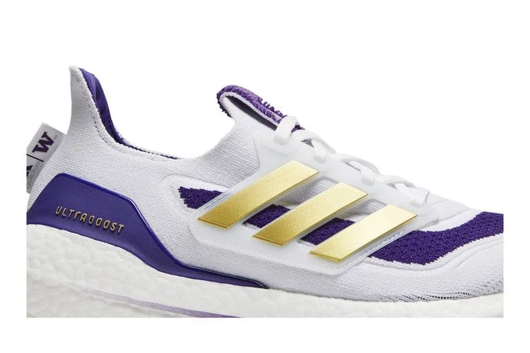 Krossovki-adidas-UltraBoost-21-NCAA-Pack-Washington-1