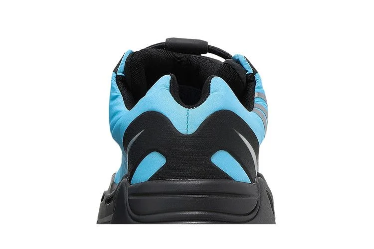 Кроссовки adidas Men's Yeezy Boost 700 MNVN 'Bright Cyan'