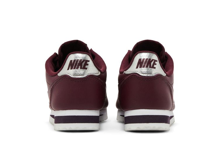 Кроссовки Nike Wmns Classic Cortez Leather 'Night Maroon'