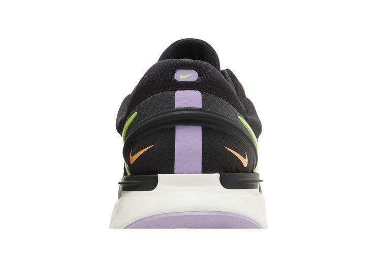 react-miler-3-anthracite-ghost-green-dd0490-005_06