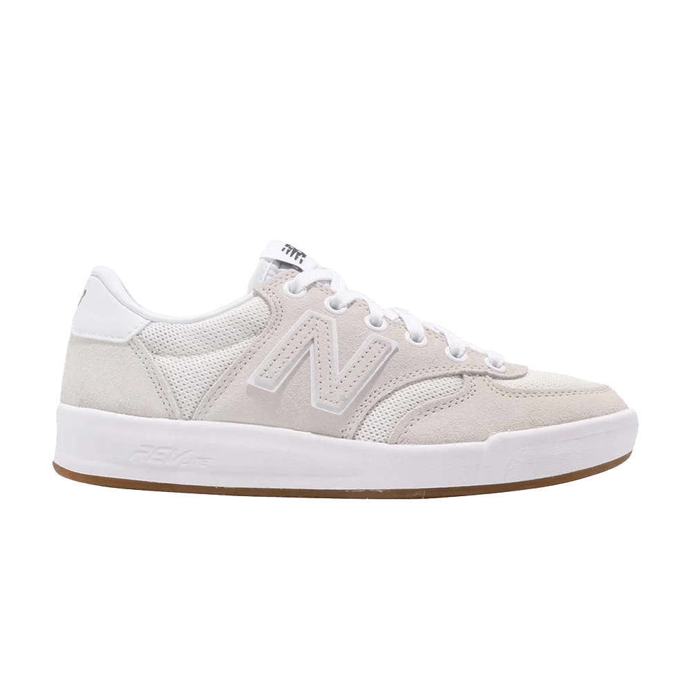 Krossovki-New-Balance-300-Beige