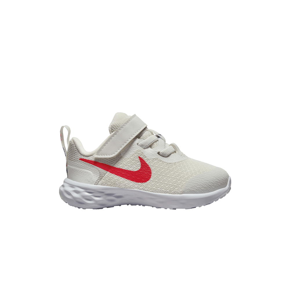 revolution-6-td-summit-white-track-red-dd1094-102