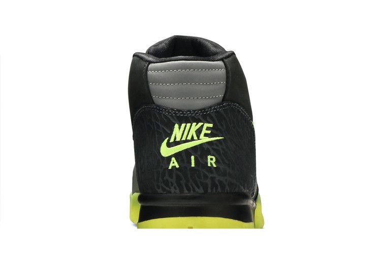air-trainer-1-premium-112-pack-329424-071_06