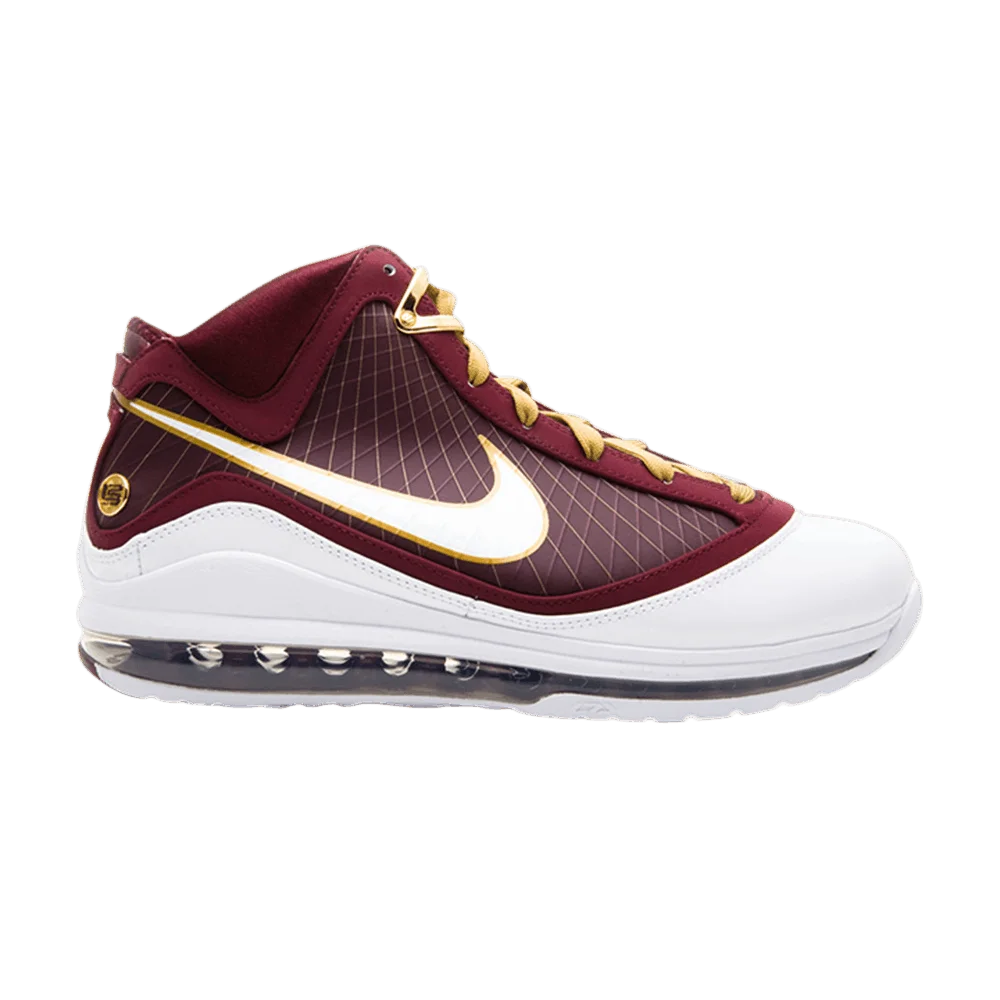 Krossovki-Nike-Air-Max-LeBron-7-Christ-The-King